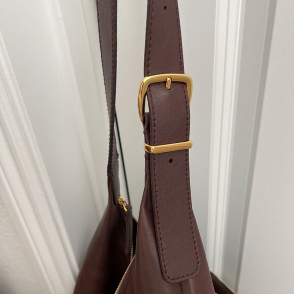 Madewell "Essential Curve Shoulder Bag" - Chocolate Raisin - Picture 5 of 5